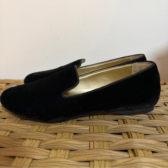 Birdies The Starling Slip On Loafer in Black Velvet | Women’s Size 7 - Picture 3 of 9